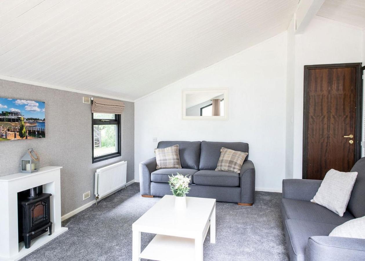 Tattershall Lakes Country Park Dogdyke Экстерьер фото